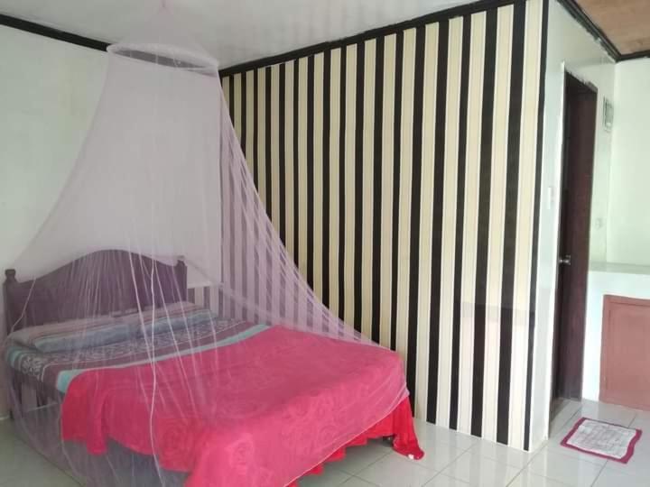 Why Not Restobar Cottages Sabang  Exterior photo